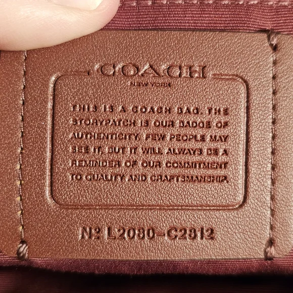 Coach Jes Puffer Heart Red Crossbody Camera Bag C2812 - Picture 4 of 9